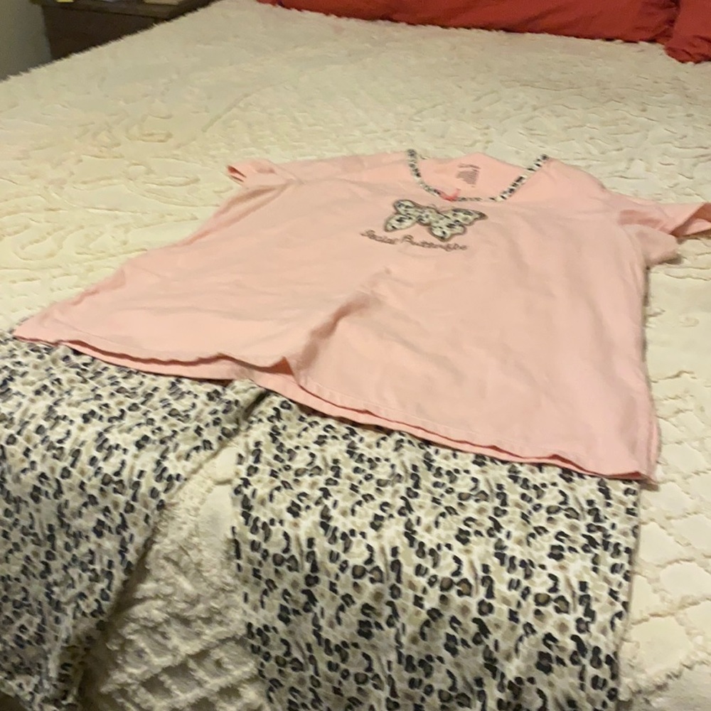 PJ’S